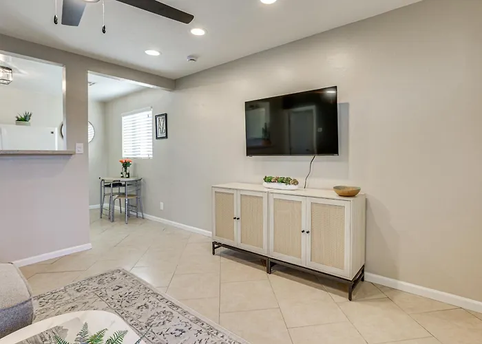 4 Mi To Dtwn Phx: Midtown W/ Patio!