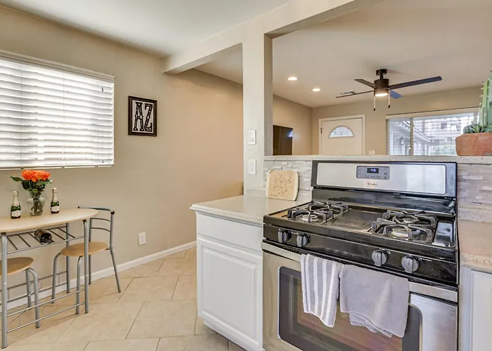 4 Mi To Dtwn Phx: Midtown W/ Patio! *