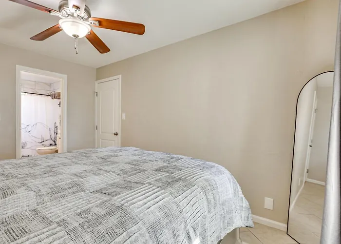 4 Mi To Dtwn Phx: Midtown W/ Patio! Phoenix