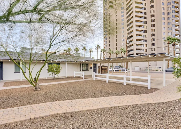 Holiday home 4 Mi To Dtwn Phx: Midtown W/ Patio! Phoenix